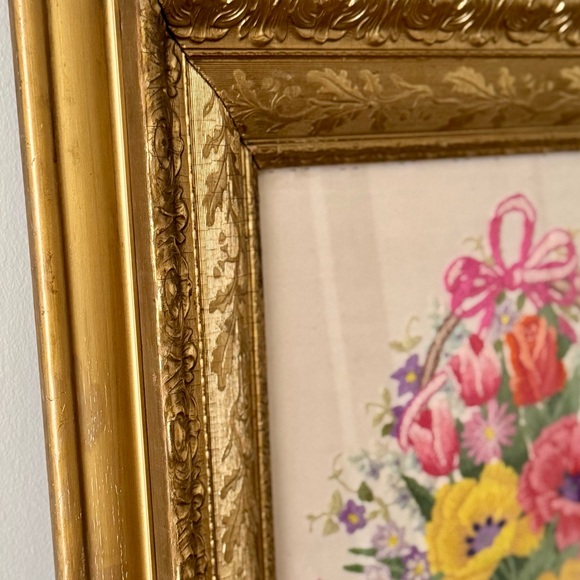 Vintage 1960’s Floral Embroidery With Bow in Ornate Gold Frame - Picture 2 of 9